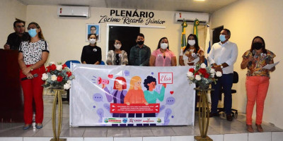 Momento Especial em Homenagem ao Dia Internacional da Mulher é Realizado na Câmara Municipal de Arneiroz.