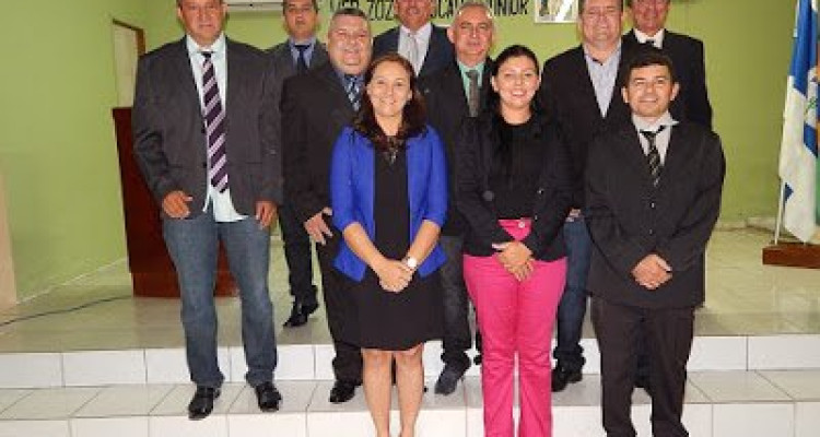  Suplente de vereador assume cadeira na Câmara Municipal de Arneiroz e legislativo aprova projetos importantes de interesse da população.