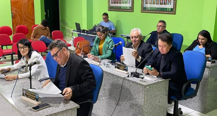 Câmara Segue Parecer do TCE e Aprova Contas de Governo – Exercício 2021 - de Responsabilidade do Prefeito Monteiro Filho.