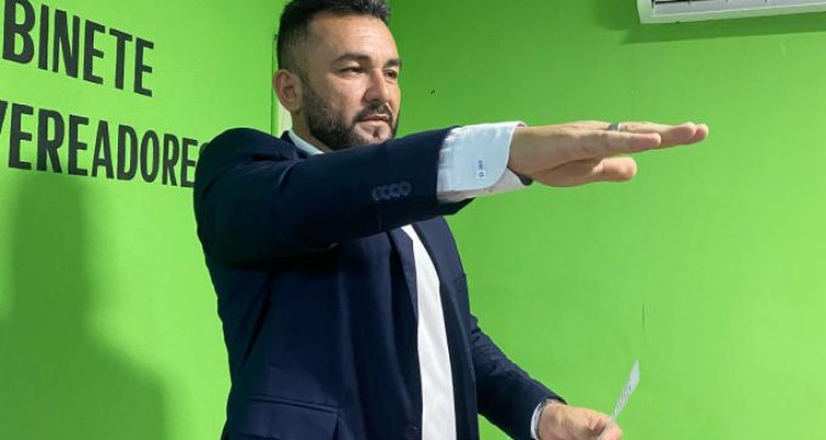 SEGUNDO SUPLENTE VALDEMAR LÔ NETO ASSUME CADEIRA DE VEREADOR NA CÂMARA MUNICIPAL