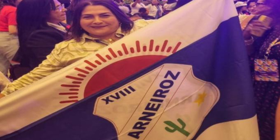 VEREADORA CARMELITA LAURA REPRESENTA ARNEIROZ NA CONFERÊNCIA NACIONAL DE POLÍTICAS PARA AS MULHERES EM BRASÍLIA